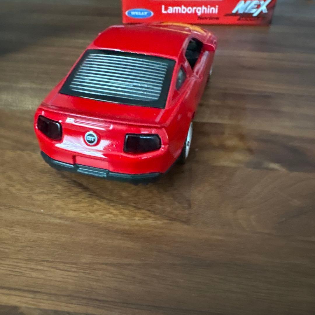 ピピットキー トヨタ クラウン パトロールカーを含むミニカー4台セット