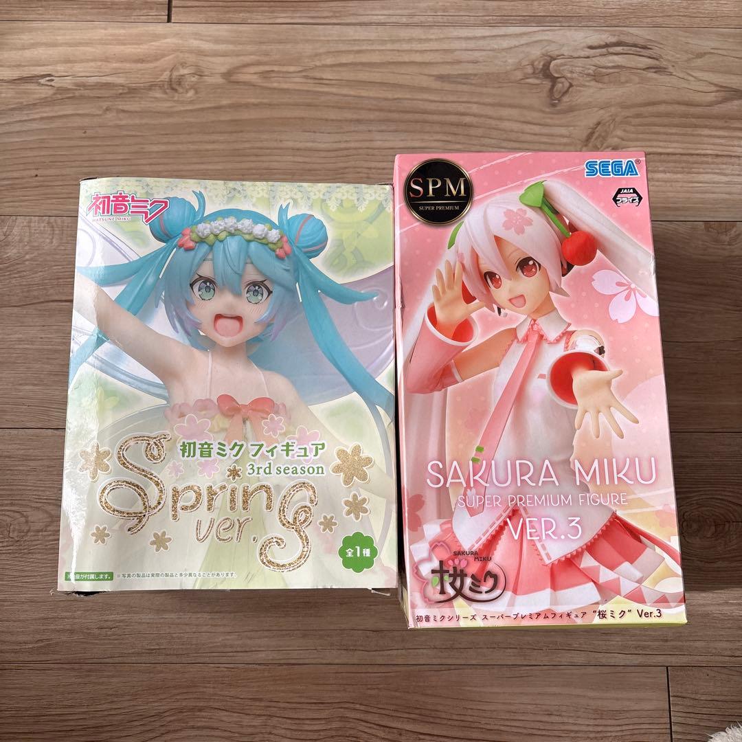 初音ミク 桜ミク　フィギュアセット 新品未開封