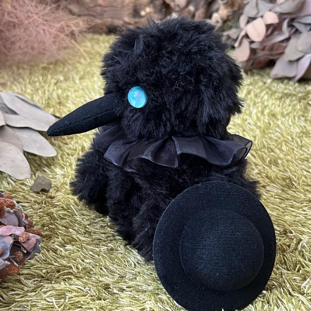 【即購入可】硝子の瞳をもつ　小さなカラスのあみぐるみ　カラス　鳥　ぬいぐるみ