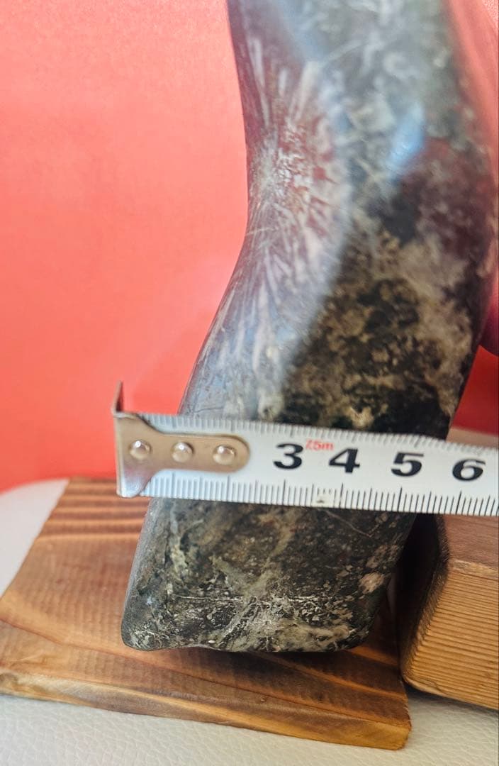 菊花石・紅赤石2点セット 2070g・1780g