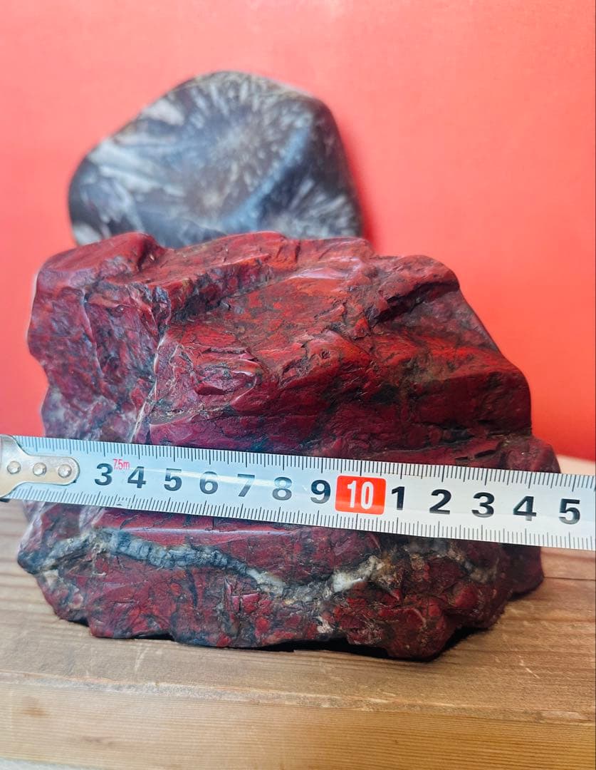 菊花石・紅赤石2点セット 2070g・1780g