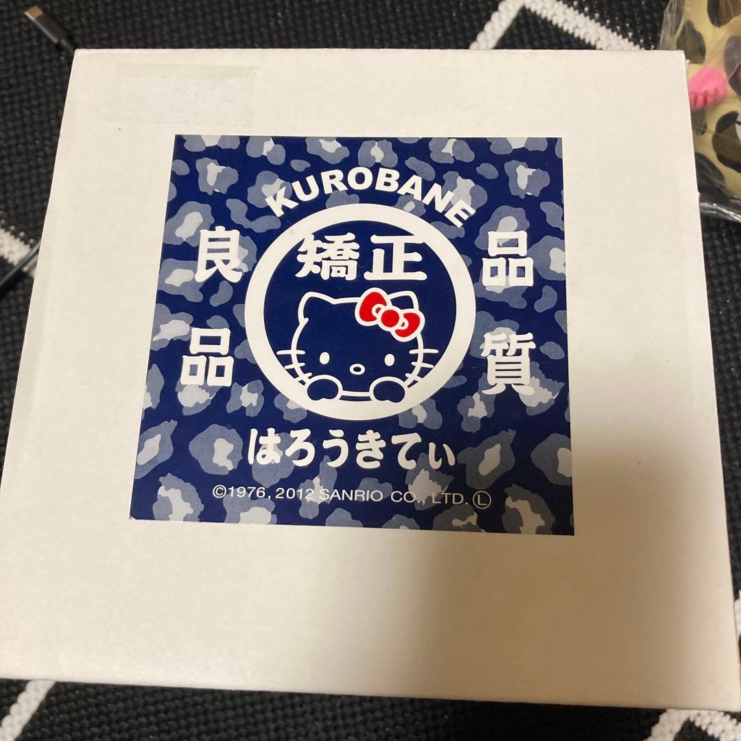 ハローキティ ヒョウ柄　だるま　黒羽刑務所