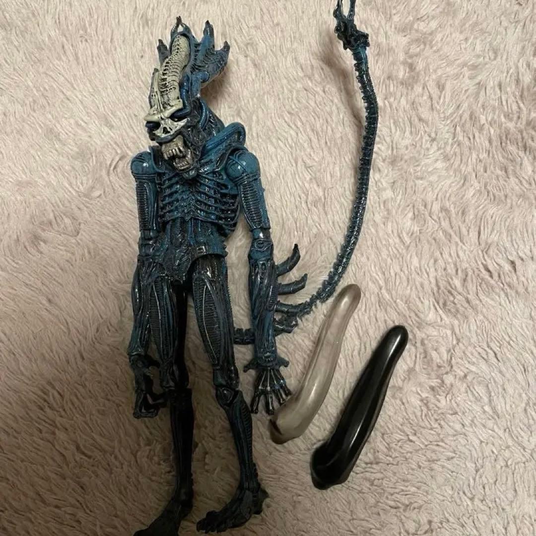 NECA GORILLA ALIEN 7インチ