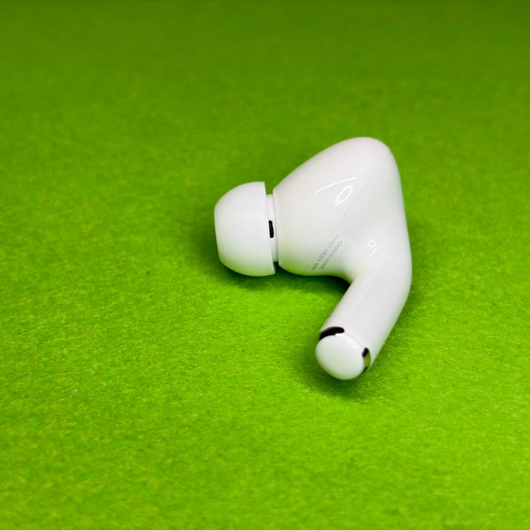 42 エアポッツプロ 第2世代 AirPods Pro 右イヤホン Apple