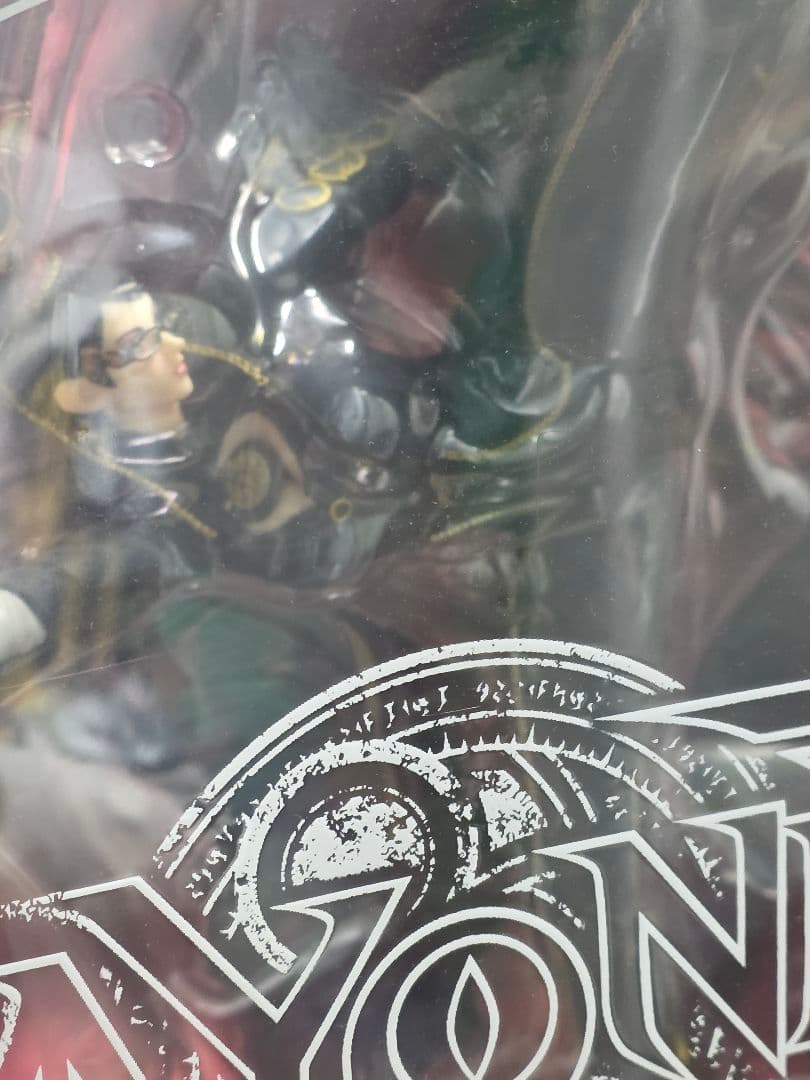 ベヨネッタ 1/7スケール フィギュア