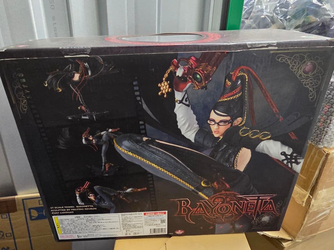 ベヨネッタ 1/7スケール フィギュア