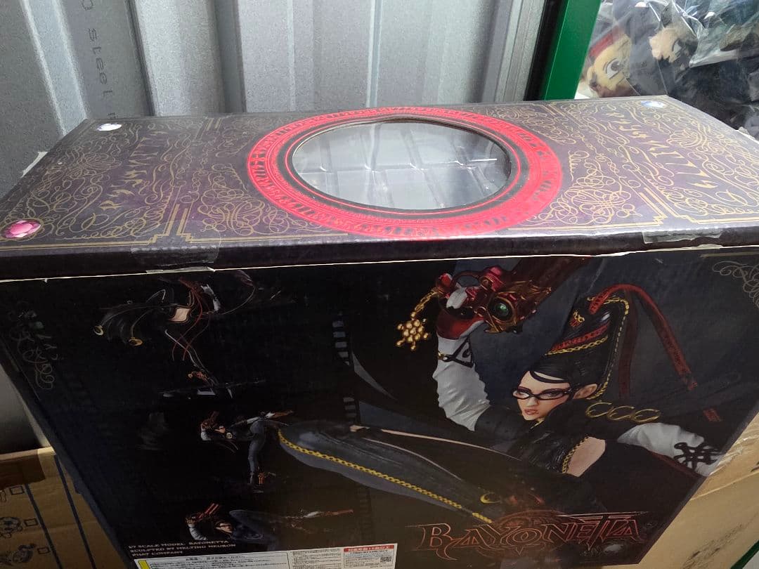 ベヨネッタ 1/7スケール フィギュア