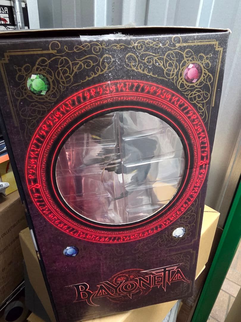 ベヨネッタ 1/7スケール フィギュア