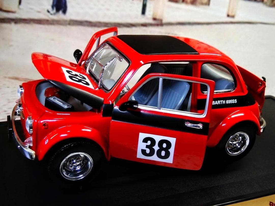 1/18 ロードシグネチャー 1963 フィアット アバルト 695SS