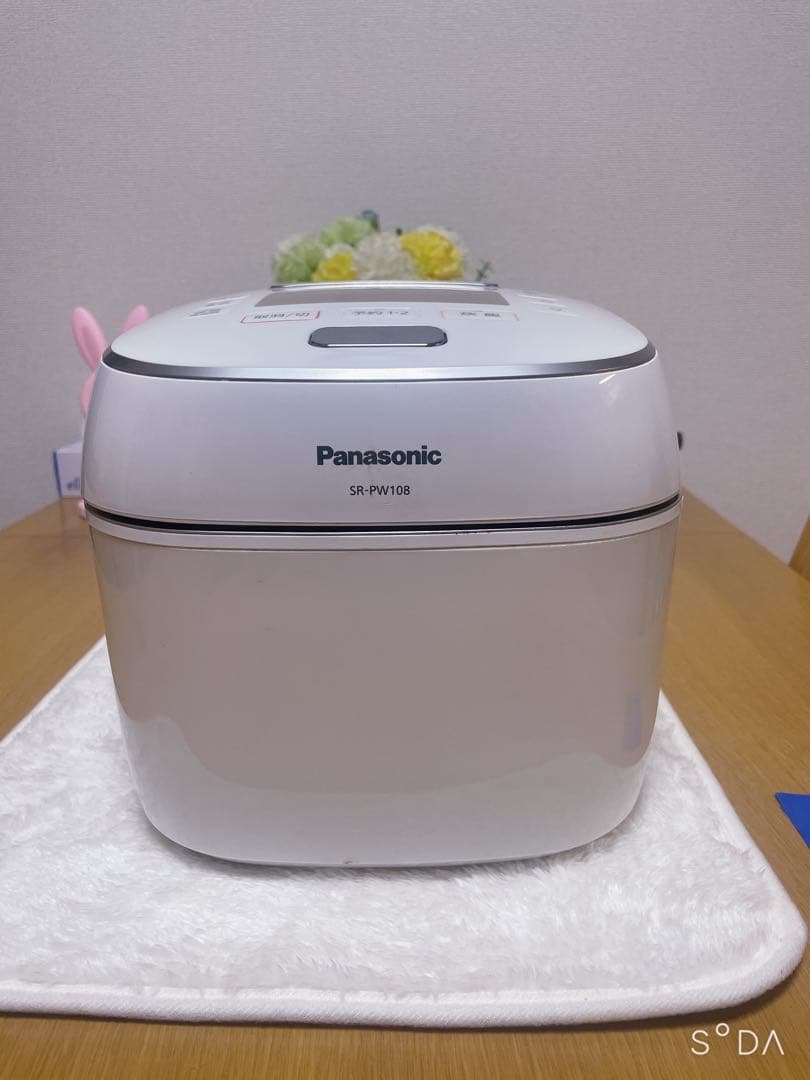 パナソニック 2019 年製SR-PW108 可変圧力IHジャー炊飯器