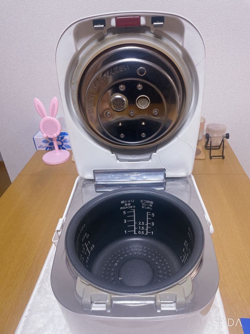 パナソニック 2019 年製SR-PW108 可変圧力IHジャー炊飯器