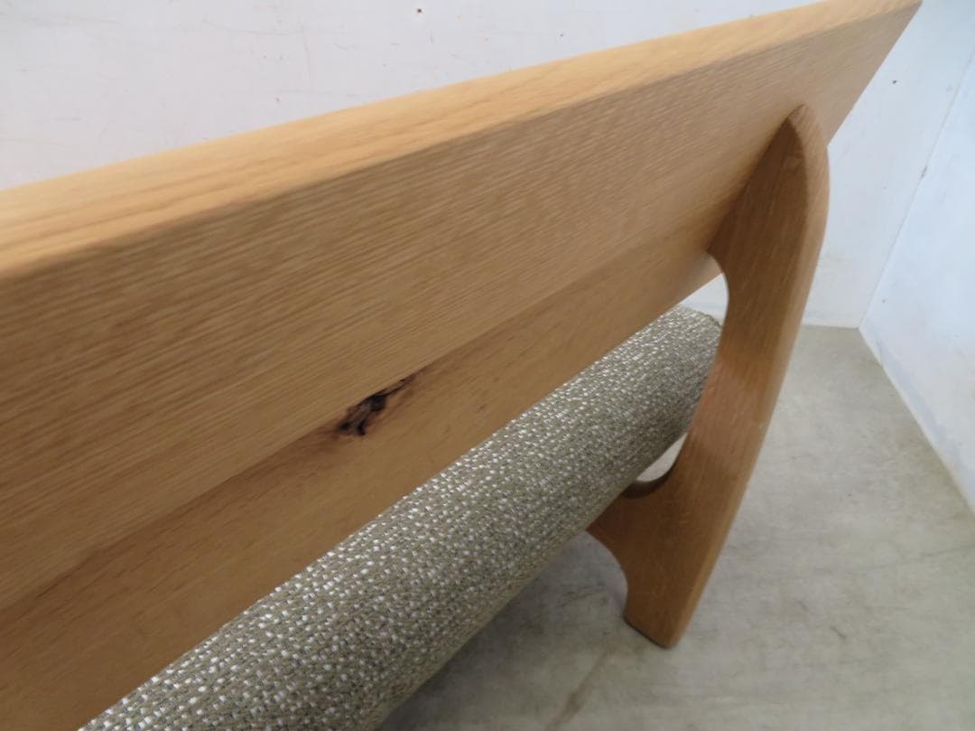 展示品■飛騨産業■キツツキ■26万～■森のことば■2人掛けソファ■節入り■オーク