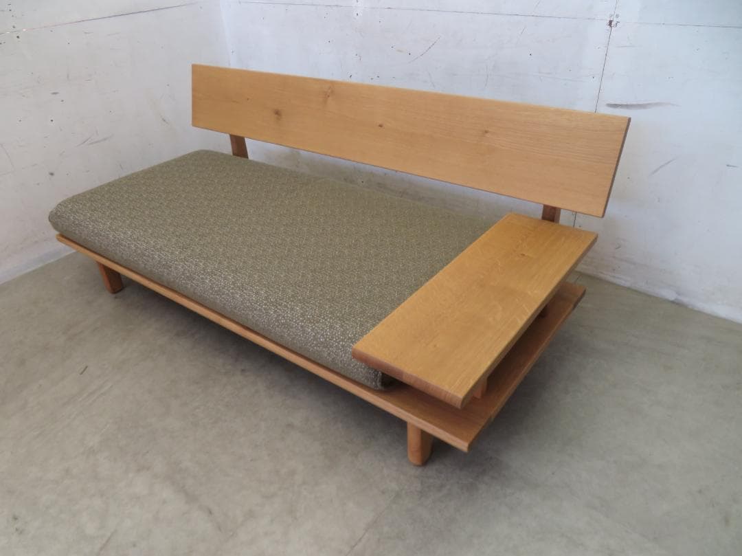 展示品■飛騨産業■キツツキ■26万～■森のことば■2人掛けソファ■節入り■オーク