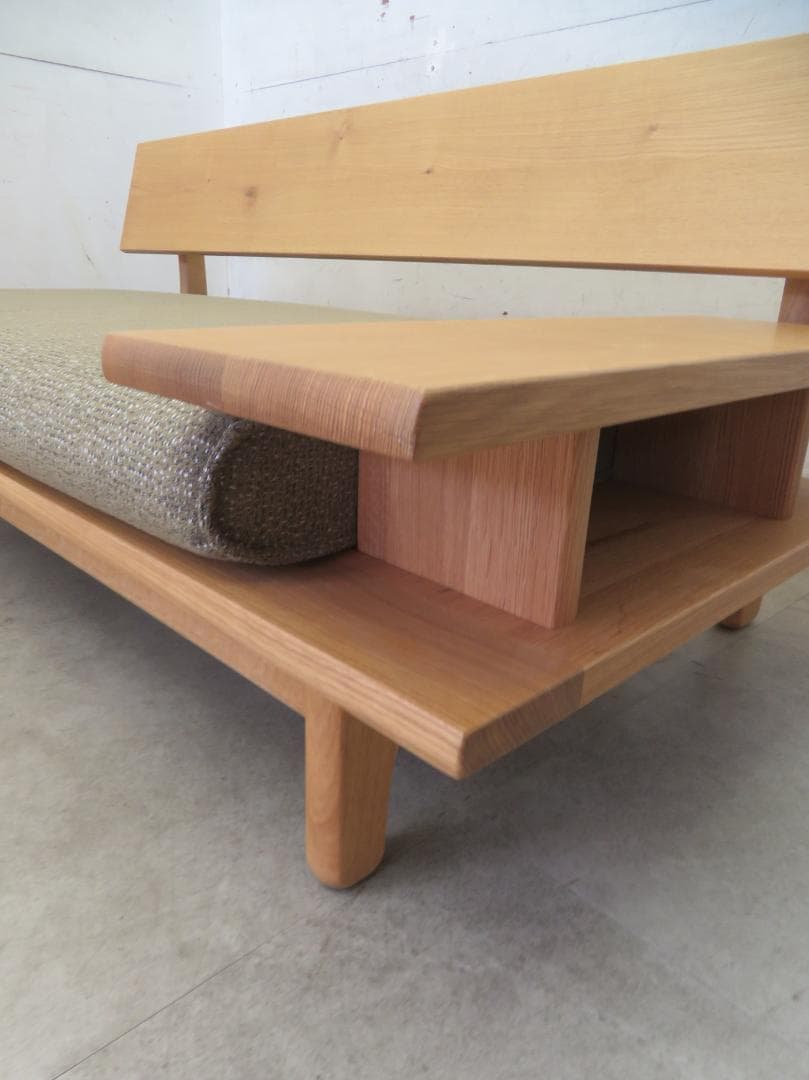 展示品■飛騨産業■キツツキ■26万～■森のことば■2人掛けソファ■節入り■オーク