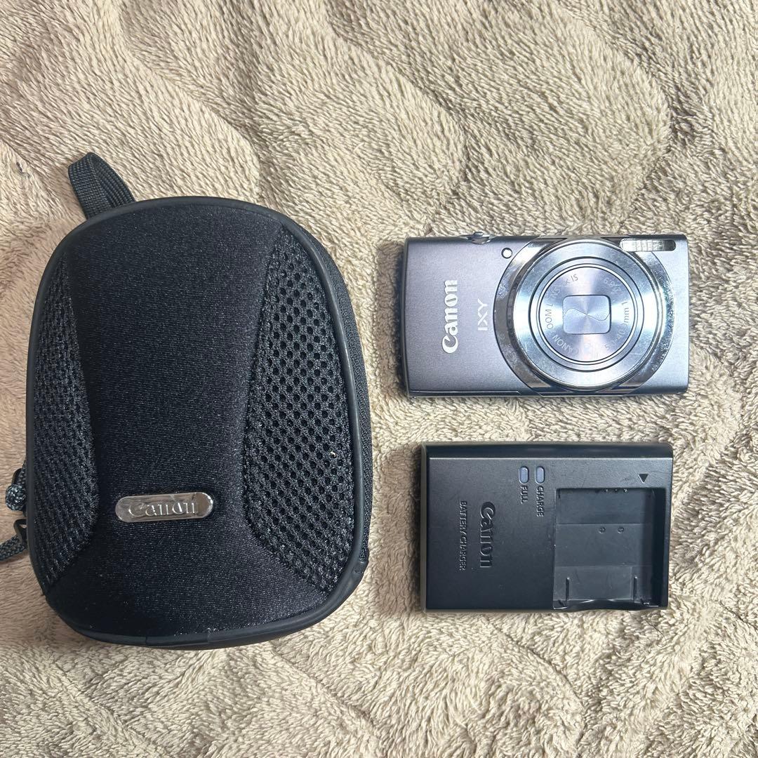 Canon IXY130 デジタルカメラ 本体と充電器付き