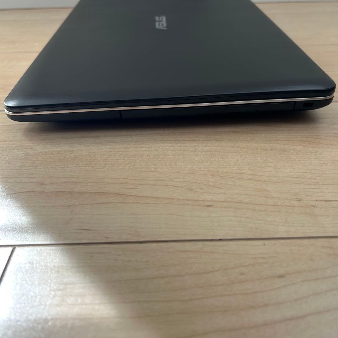 【完備品・美品】ASUS ノートパソコン K540L Core i3 / 箱付き