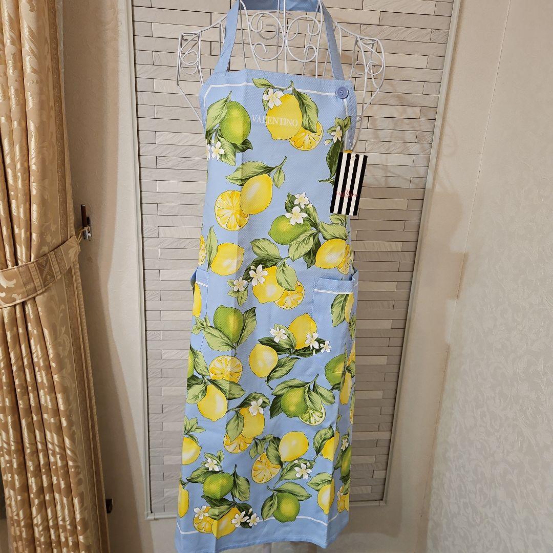 ヴァレンチノ　ガラバーニ　エプロン　新品・未使用　&　使用　MOONマフラー