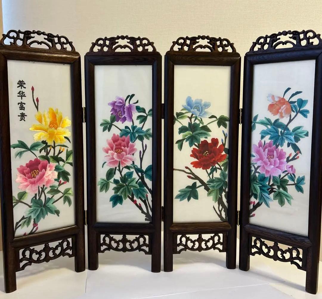中国蘇州刺繍レトロ唐木製4曲刺繍入りガラス 屏風衝立 飾り物高37cmx13cm