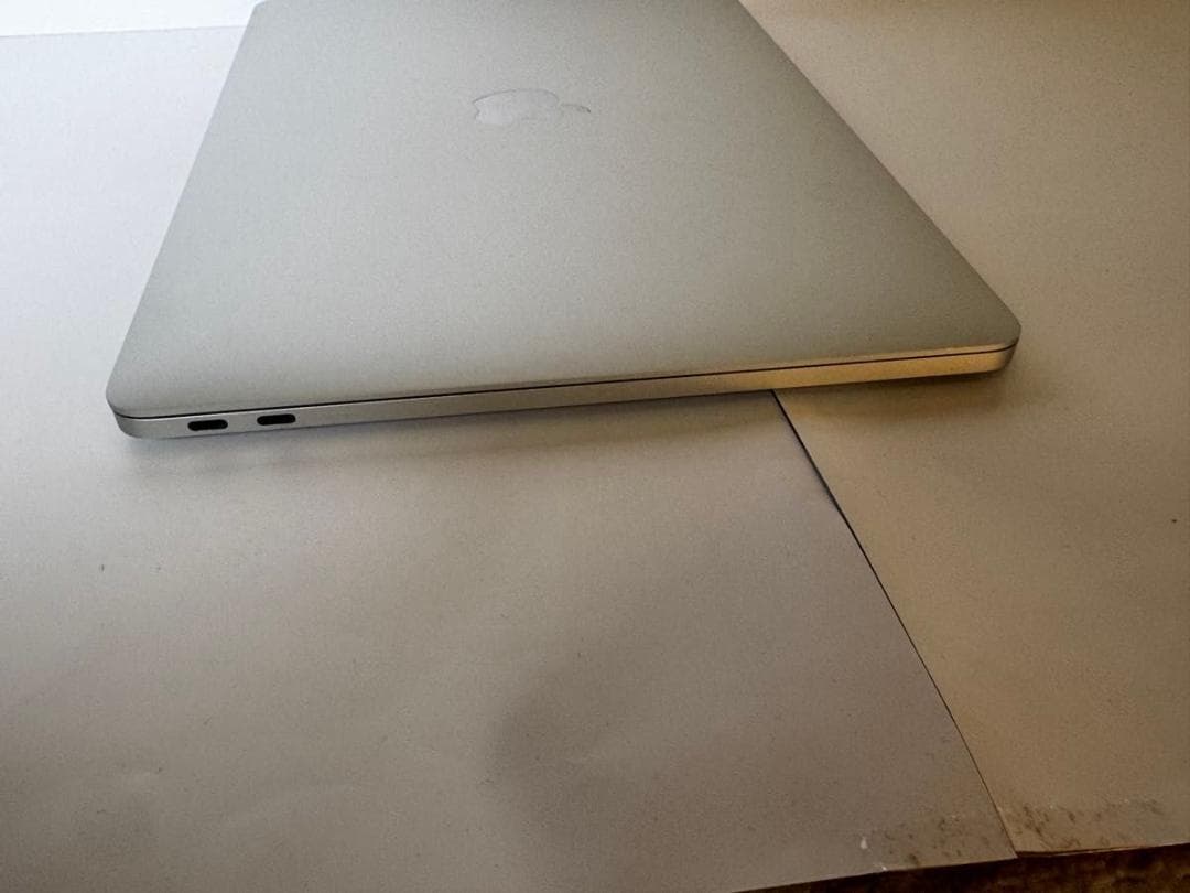 バッテリー正常・充放電148回 MacBook Pro 13-inch 2017