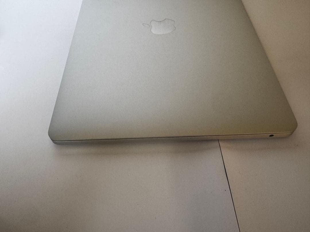 バッテリー正常・充放電148回 MacBook Pro 13-inch 2017