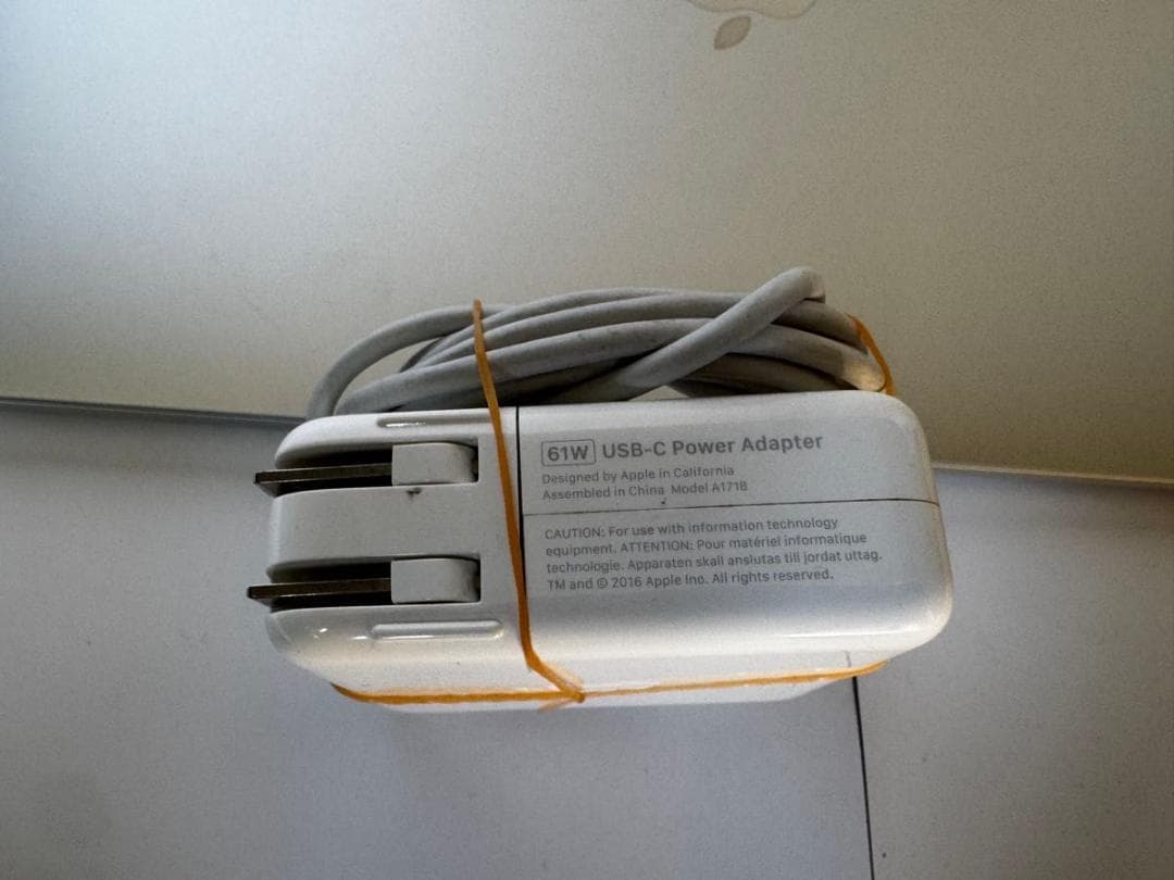 バッテリー正常・充放電148回 MacBook Pro 13-inch 2017