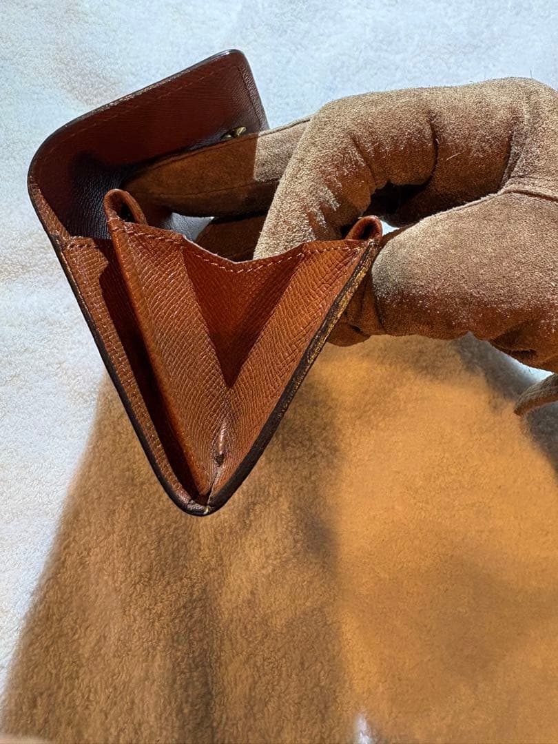 LOUIS VUITTON モノグラム　小銭入れ