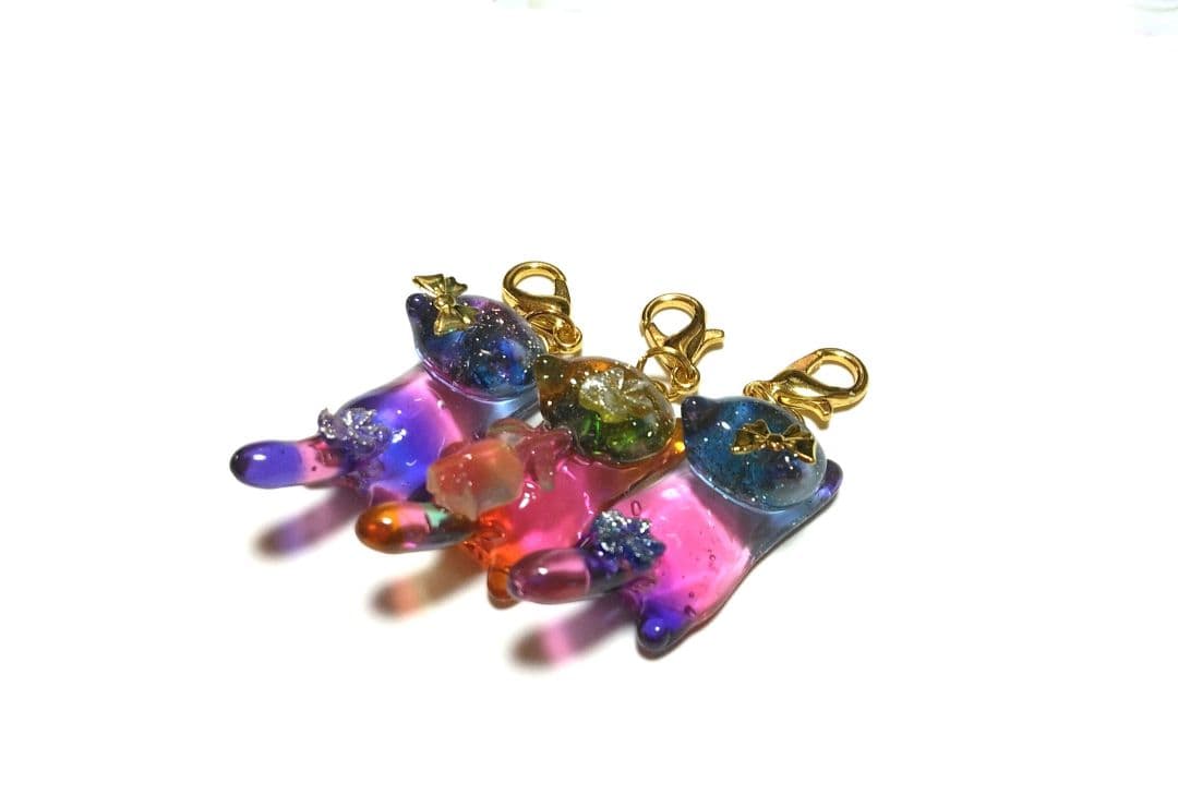 ジャンピング猫　カラフル