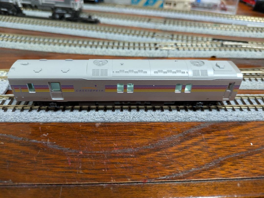 tomix、カヤ27-501、ef81−139号機カシオペアセット