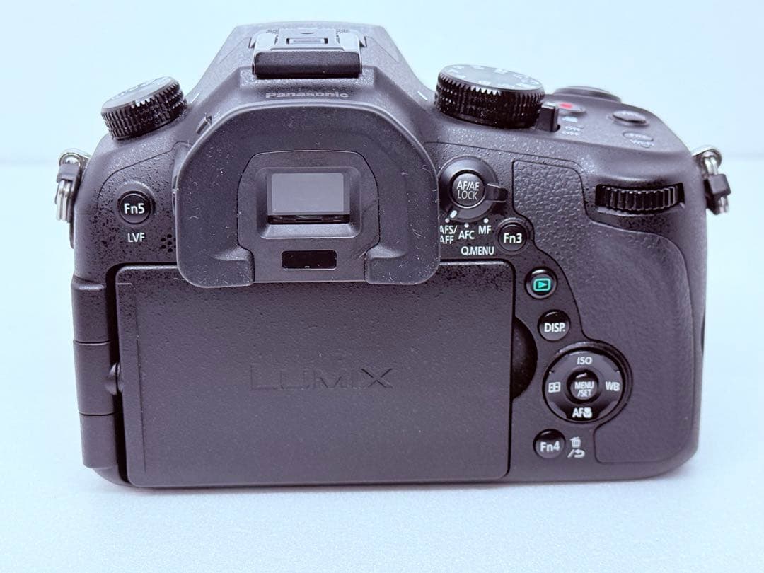 Panasonic DMC-FZ1000 4Kデジカメ 付属品充実