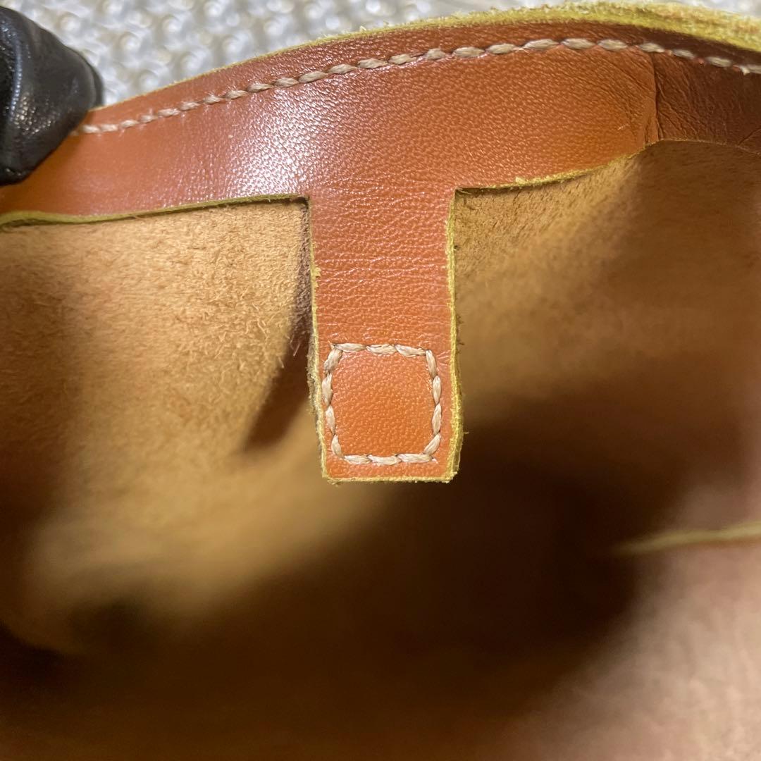 牛革トートバッグ　A４ファイルサイズ