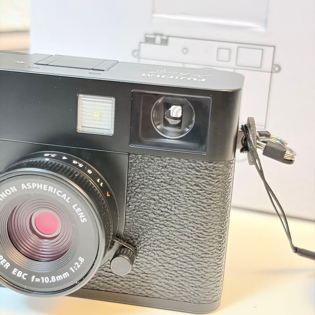 Fujifilm X half ブラック