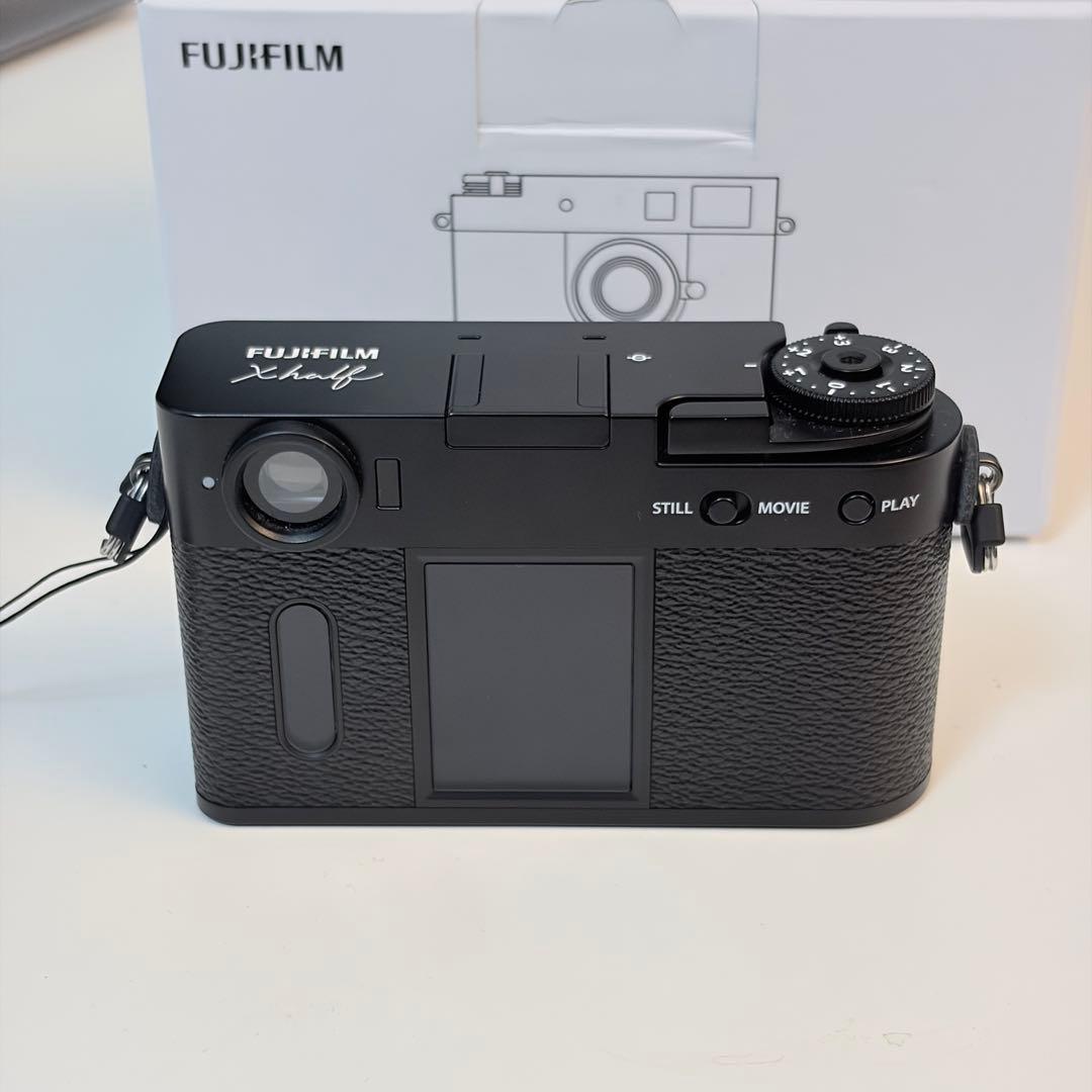 Fujifilm X half ブラック