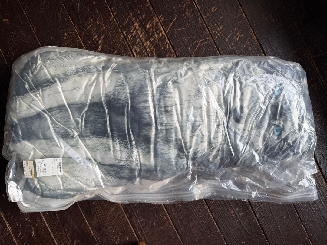 ヒグチユウコ オオカミ赤ずきん クッション 値下げ中