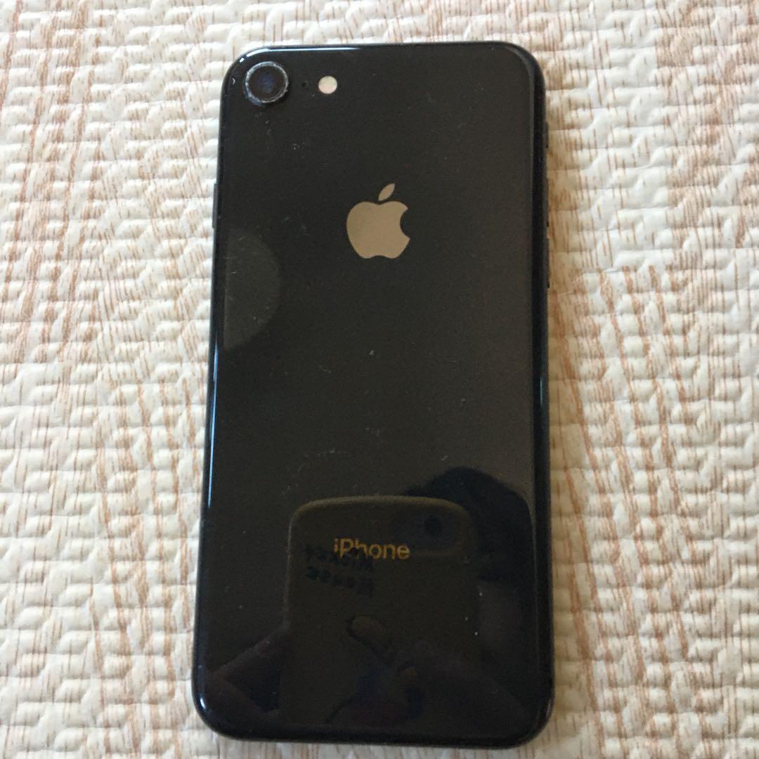 Apple iPhone 8 64GB ブラック