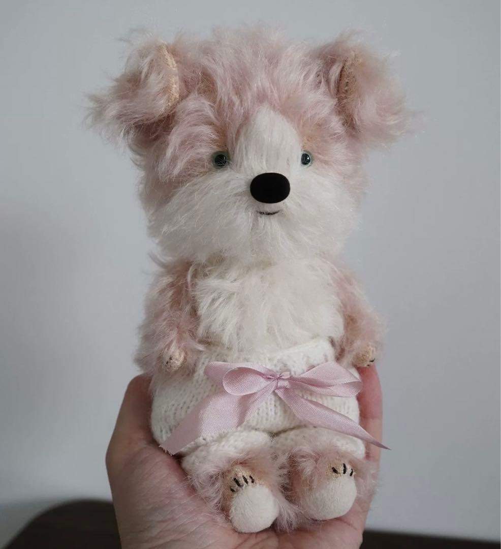 いちごミルクカラーの仔犬 アーティストベア 海外作家様 ハンドメイド ぬいぐるみ