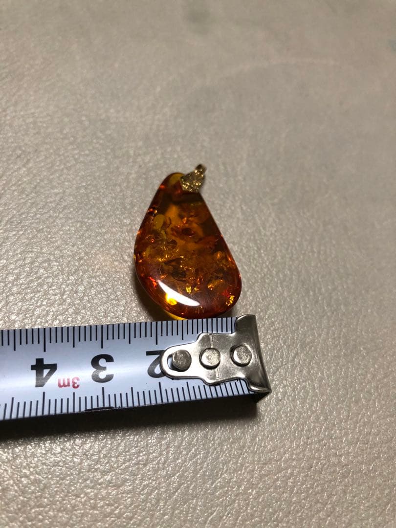 アンティーク 琥珀 ?ペンダントトップ K18 金 天然石
