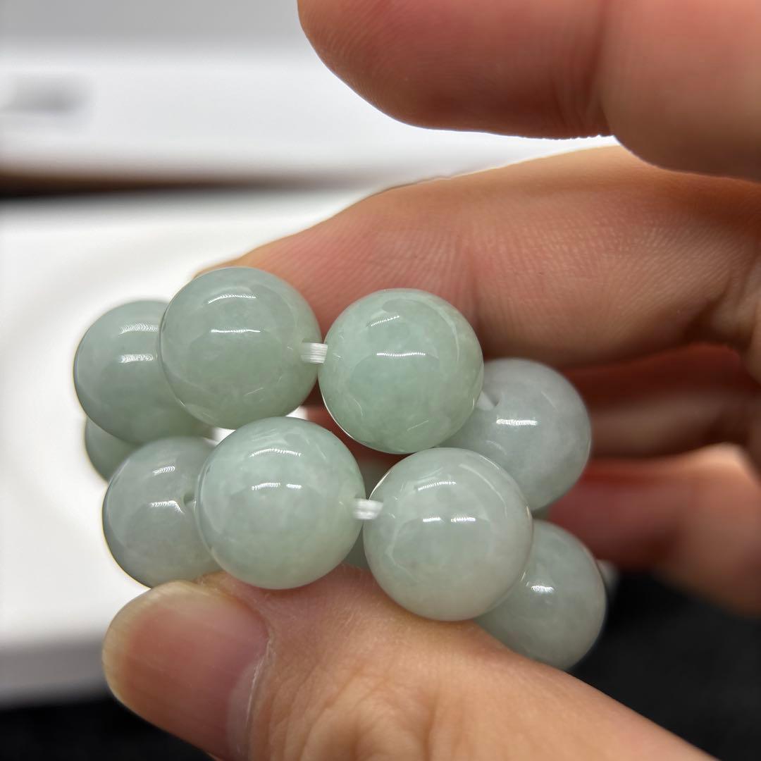 無処理無染色A貨天然石本翡翠　保証付　ミャンマー　手作り　ライトグリーン13mm