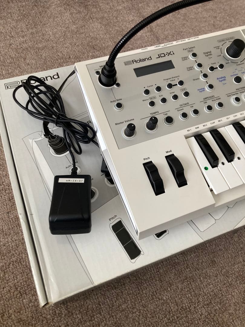 限定版 ホワイト Roland JD-Xi シンセサイザー