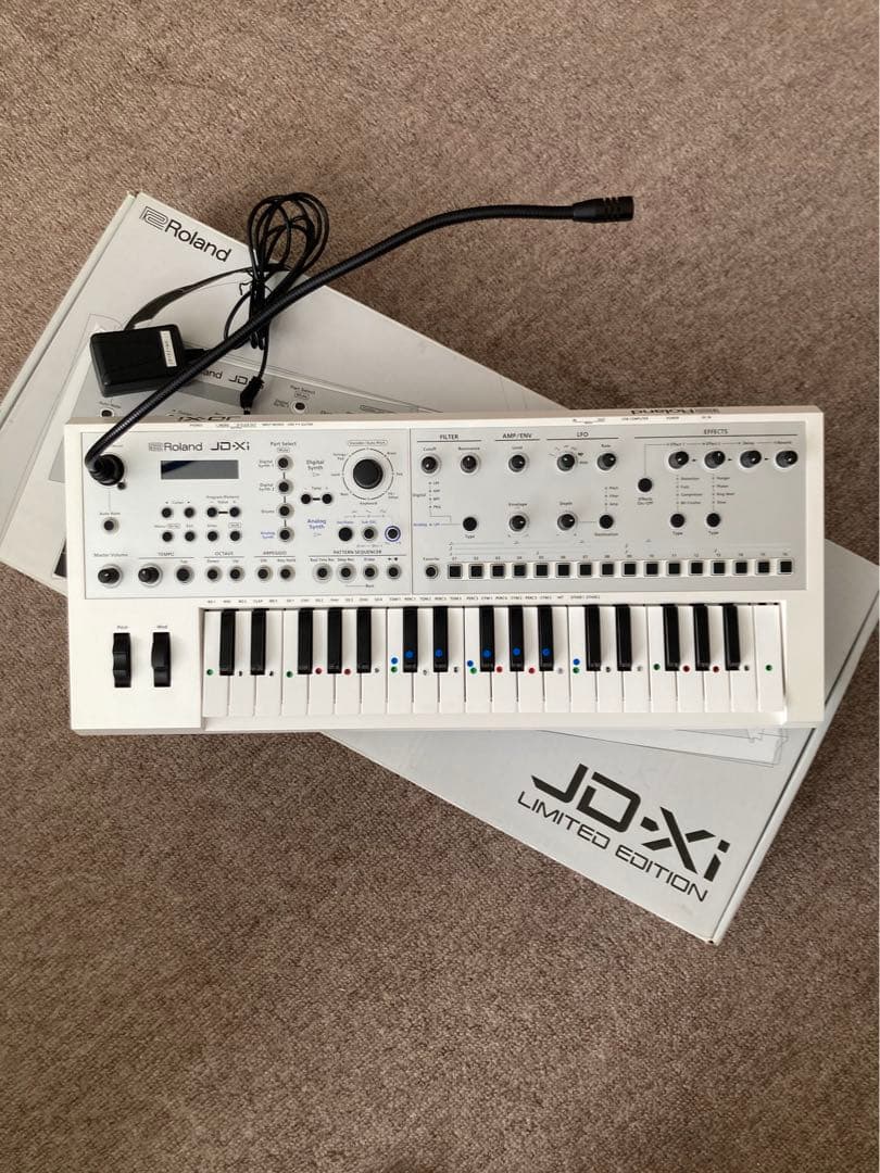 限定版 ホワイト Roland JD-Xi シンセサイザー