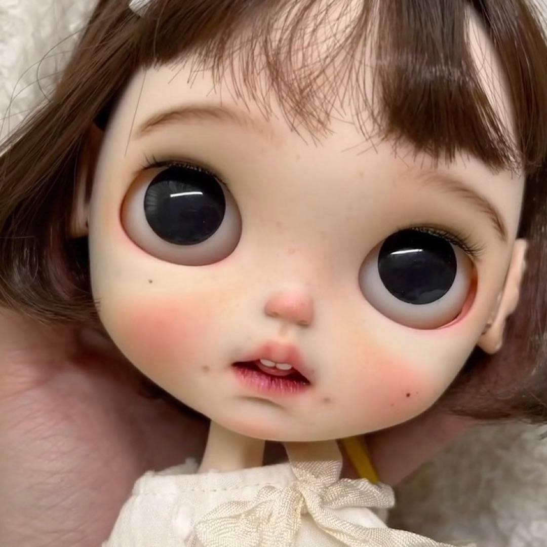 カスタムブライス かわいい 人形 個性的 海外作家様 悪戯っ子 幼い ベロちゃん