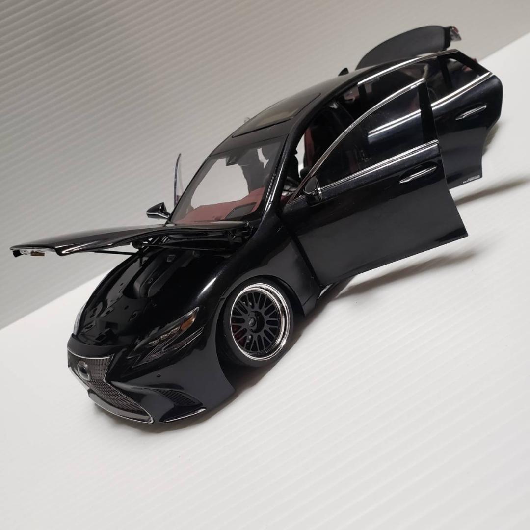 1/18　レクサス LS500h　カスタム