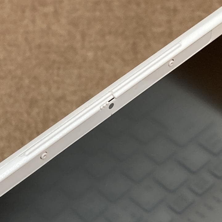 富士通 ノートPC LIFEBOOK UH90/E3【i7/11世代・中古】