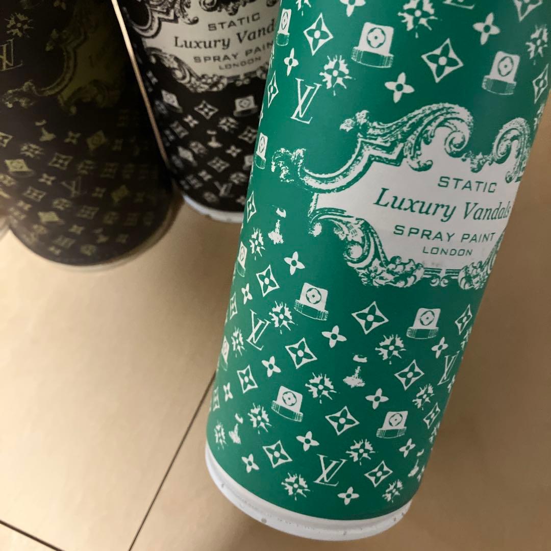 m*p様 static luxury vandals spray can ルイヴ