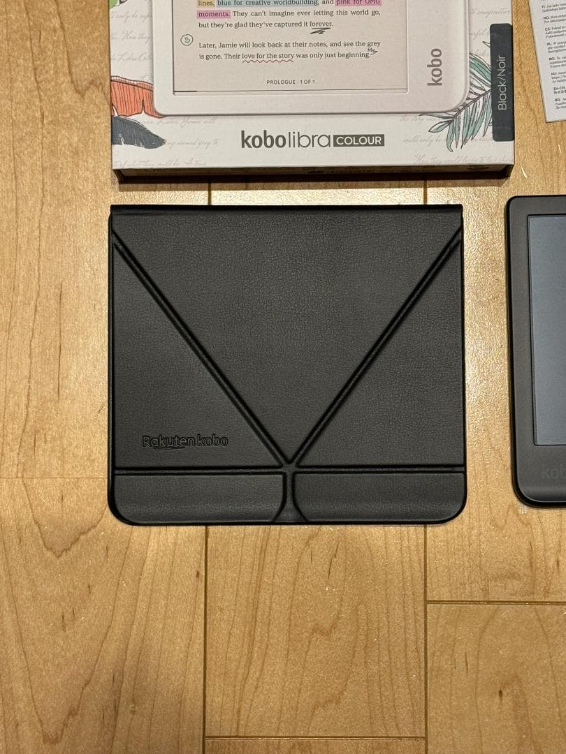 Kobo Libra Colour ブラック　Kobo純正スリープカバー付き