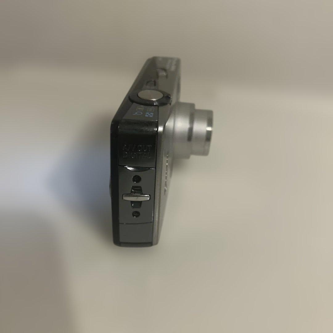 Canon PowerShot SD750 コンパクトデジタルカメラ　ジャンク