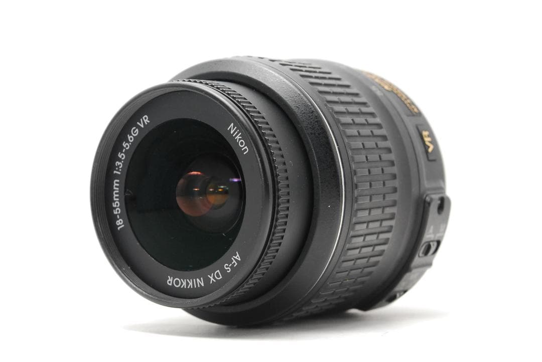 【美品】Nikon D3200 画素数2416万の高精細♪動画撮影もできる