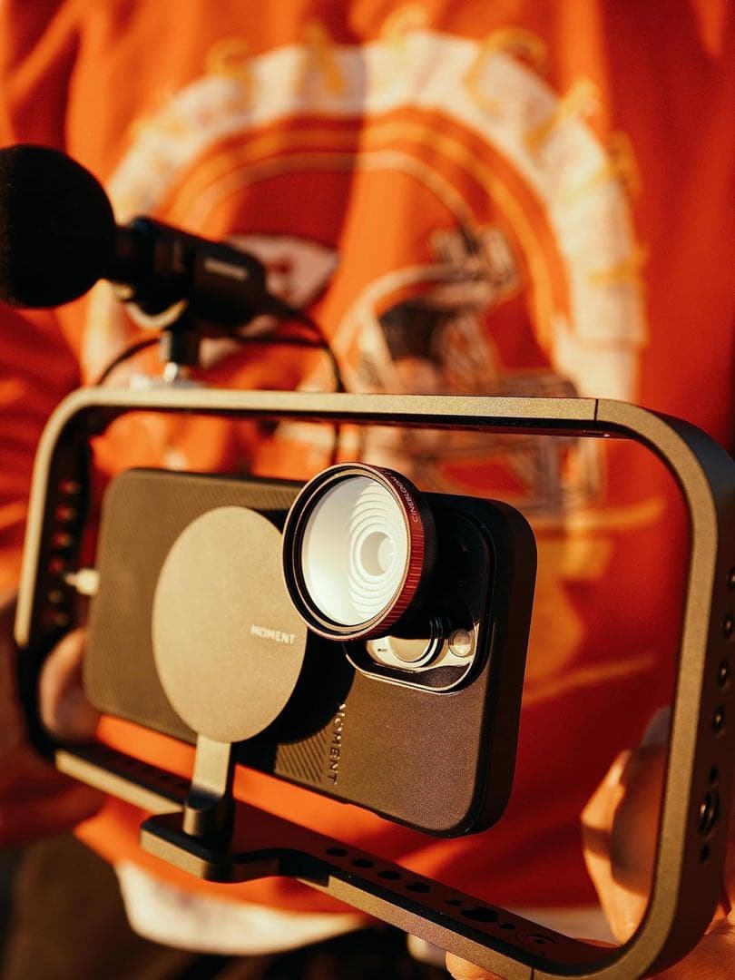 春の新生活 限定値引 モーメントMagSafe対応モバイルフィルムメーカーケージ