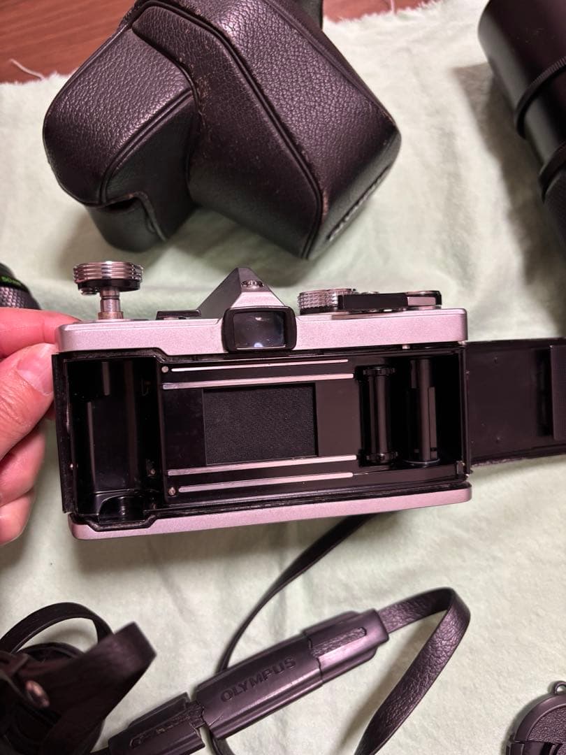 オリンパス　OM-1 ケース付き　オプションレンズ　付き　OLYMPUS 美品