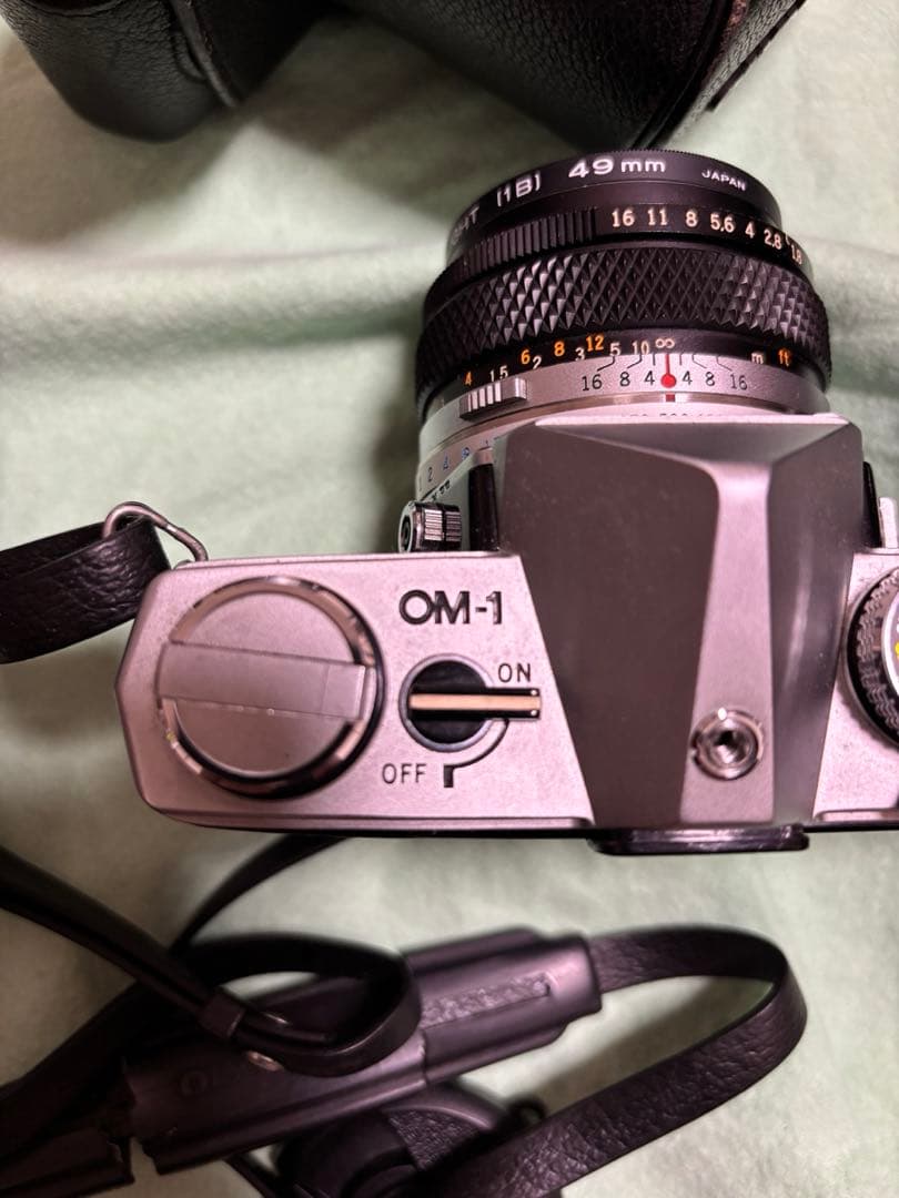 オリンパス　OM-1 ケース付き　オプションレンズ　付き　OLYMPUS 美品
