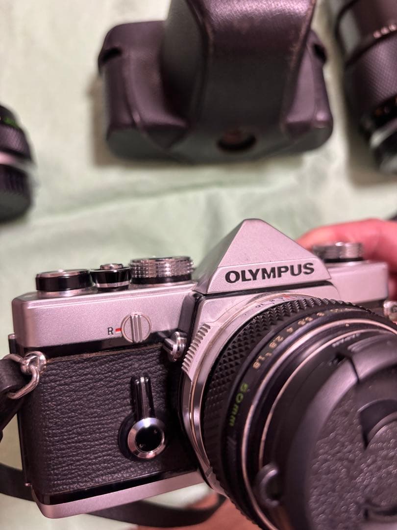 オリンパス　OM-1 ケース付き　オプションレンズ　付き　OLYMPUS 美品